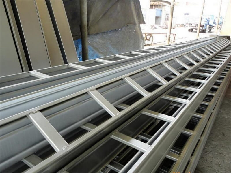 大跨距电缆桥架 (12)